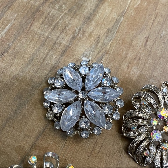 6 fun unique rhinestone pearl silver gold brooches - Picture 7 of 11